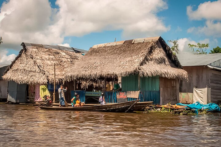 Belén Tour: Exotic Market, Floating City & Amazonian Life