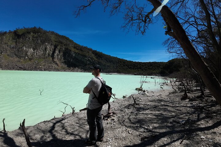 Bandung Volcano Sightseeing and Hot Spring Private Tour