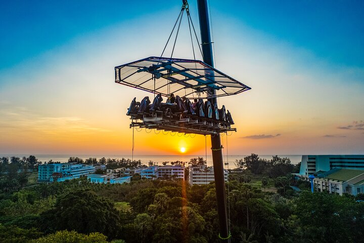 Dinner in the Sky in Phuket