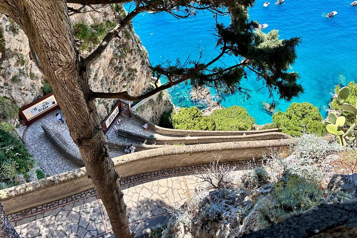 Small Group Day Trip to Capri from Positano or Praiano