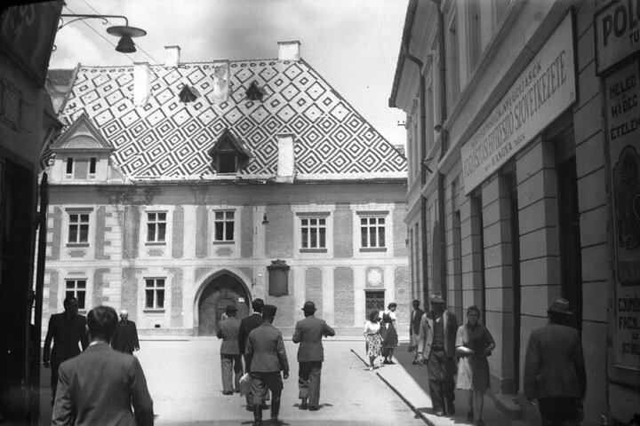 Cluj Comunism Walking Tour