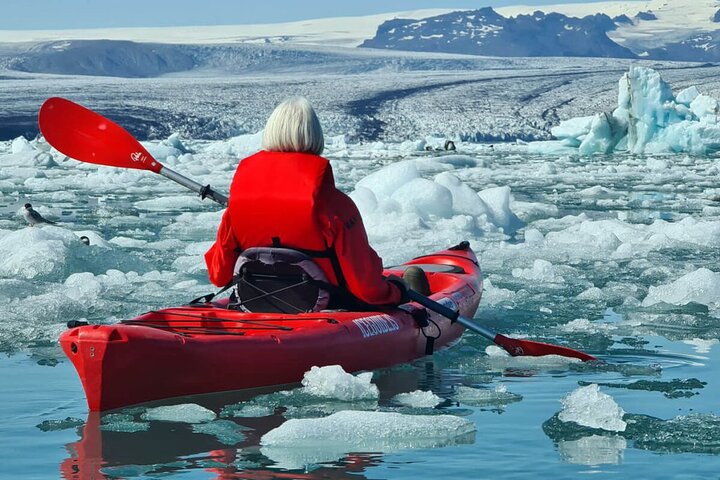 Jokulsarlon Glacier Lagoon Kayaking and Falljokull Glacier Hike