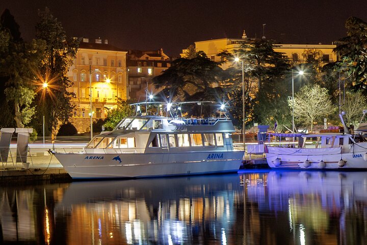 Fantastic DOLPHIN & SUNSET TOUR with dinner ( Pula-NP BRIJUNI )