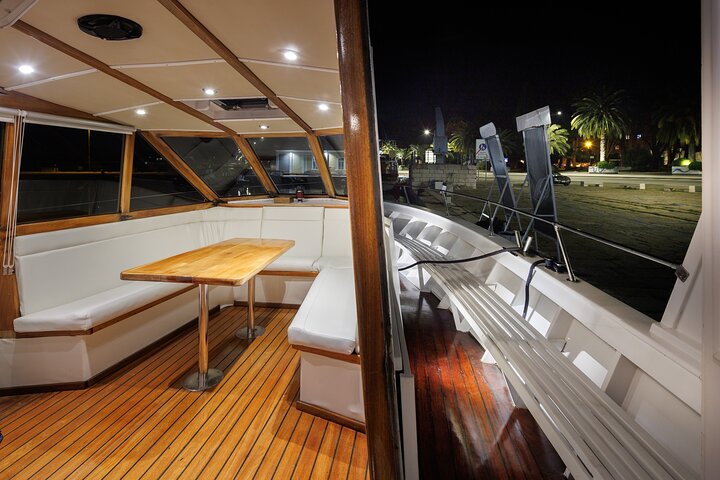 Fantastic DOLPHIN & SUNSET TOUR with dinner ( Pula-NP BRIJUNI )