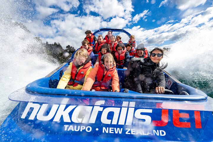 Huka Falls Jet Boat Ride in Taupo