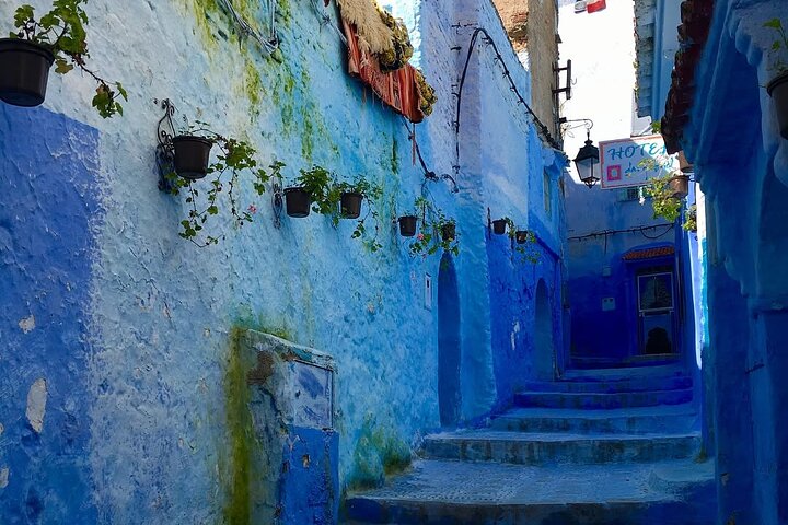 Full-day guided tour from Rabat to Chefchaouen iconic blue city