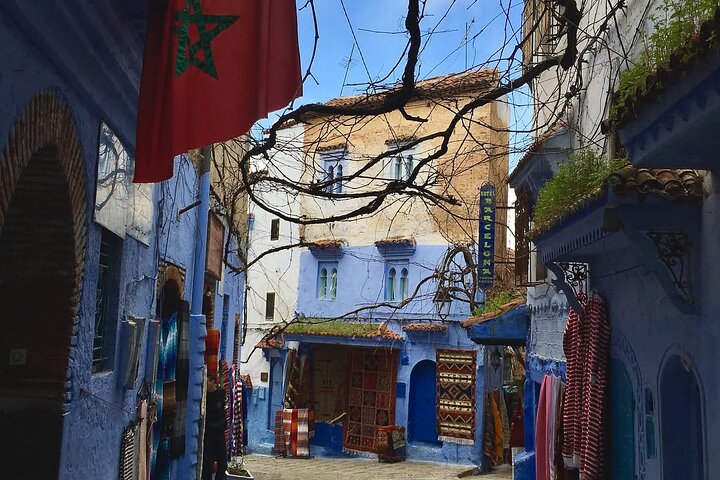 Full-day guided tour from Rabat to Chefchaouen iconic blue city