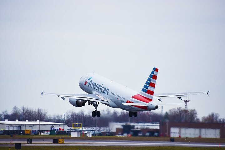 Round-Trip Private-Safe Transfer Between Buffalo Airport & Niagara Falls Canada