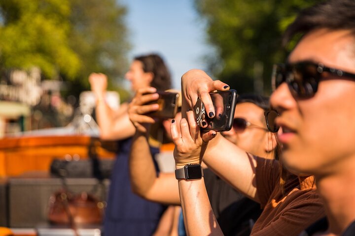 Amsterdam All-Inclusive 90-Minutes Canal Cruise by Captain Jack