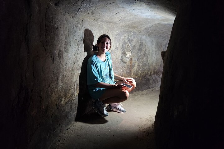 WAR TOUR to MY LAI MASSACRE & KY ANH TUNNELS & GOLDEN PAGODA