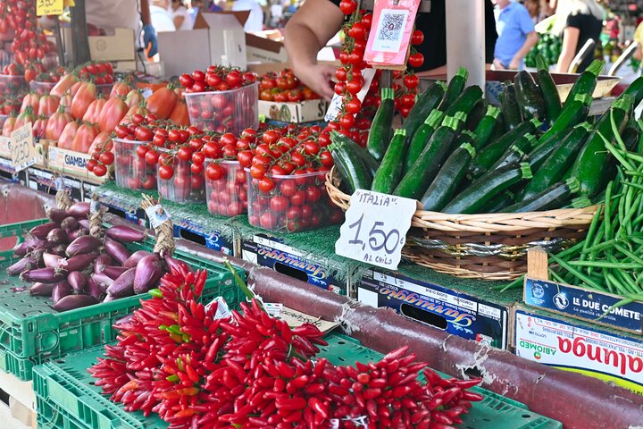 Culinary Journey of Langhe Chef's Market Tour and Cooking Class