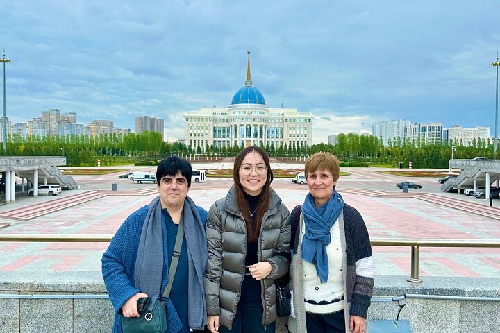 Astana City Tour: Private Full Day with Lunch and Comfort Pickup