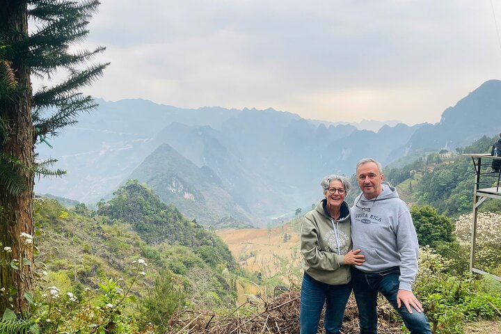 Cultural Trekking Tour of H'Mong Village In Dong Van