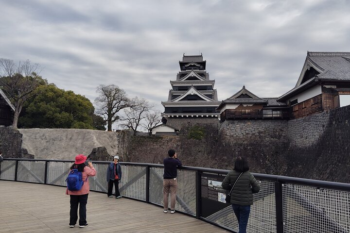 Kumamoto Castle, Samurai Legacy & Restoration Tour
