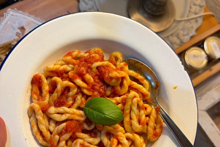 LONGEVITY TOUR: Pasta Class&BlueZone Secrets with Simonetta Bazzu