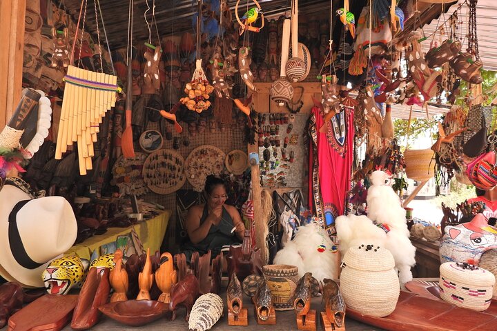 3 Hour Leticia and Tabatinga City Tour