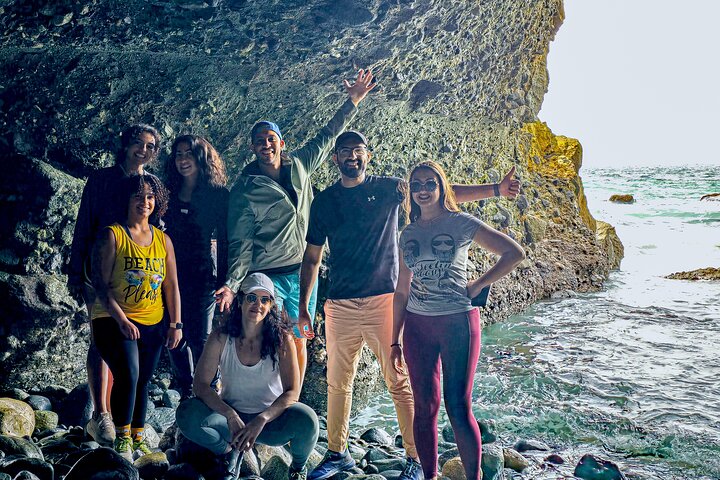Dana Point Kayak and Hike to sea cave with Sea Lion Sightings