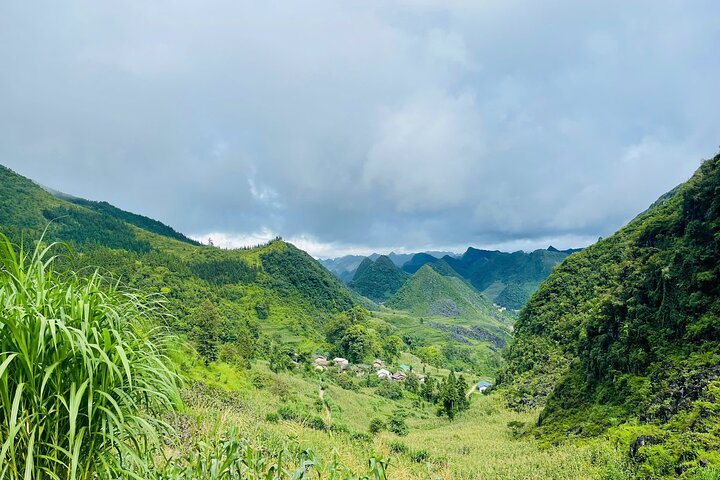 2 Days village Trek and Homestay in Dong Van 's Ethnic Highlands