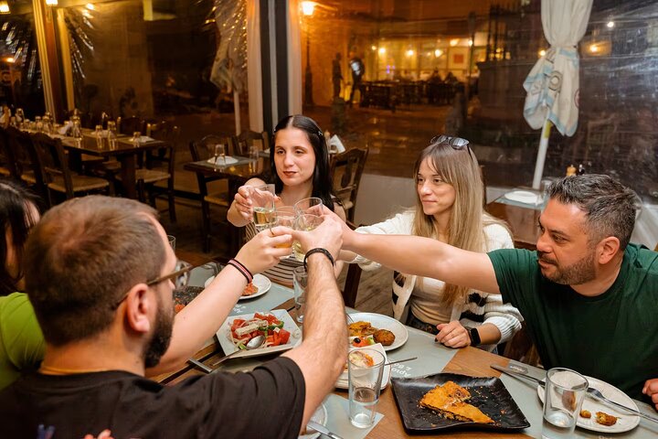 Heraklion - Walking City Tour with Food Tasting