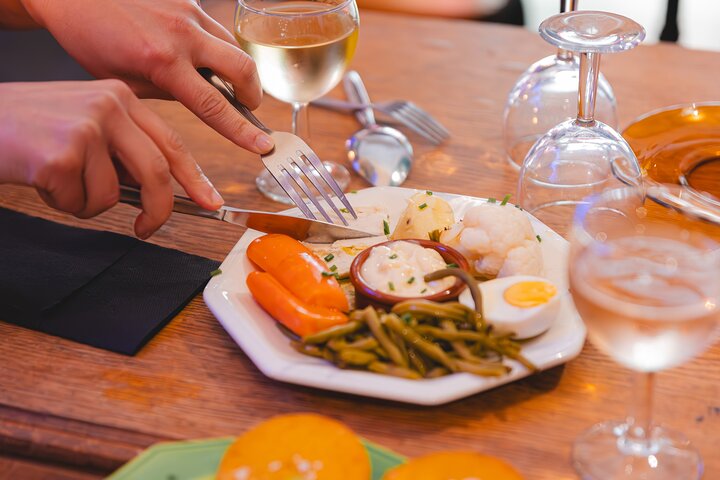 Marseille Food Tour – Full Meal of Local Tastes by Do Eat Better