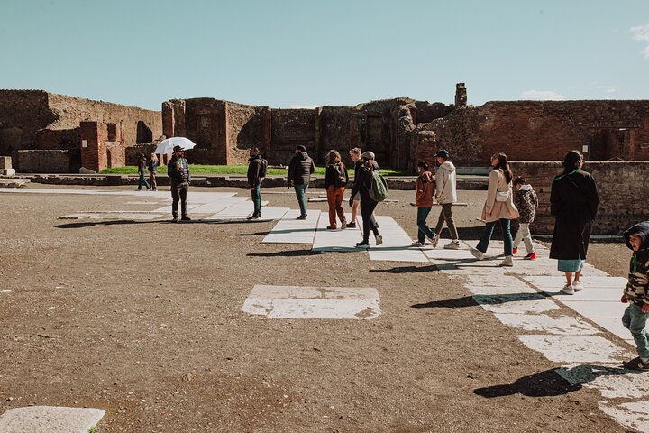 Pompeii Small Group Tour with an Archaeologist