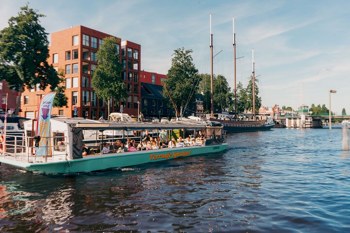 Groningen: Terrace Boat Experience with a Cozy Bar: 1 hour