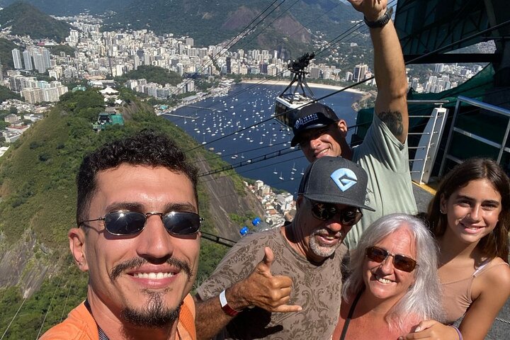 Private Rio Tour: Christ the Redeemer & Sugar Loaf Essentials