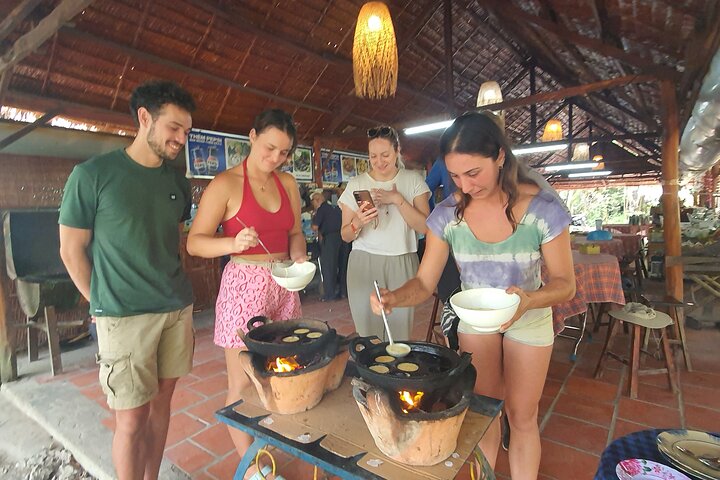 CAN THO: Floating Market & Mekong’s Legacy (About 6 Pax)