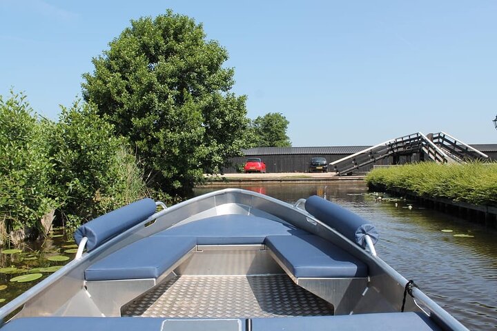 Boat Rental with Steering Wheel and Cushions