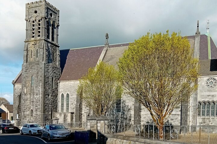 Ennis Walking Tour with a Local Expert