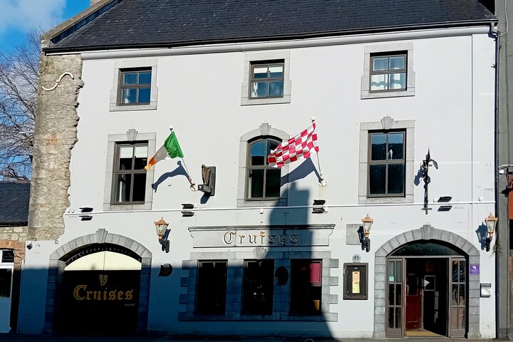 Ennis Walking Tour with a Local Expert