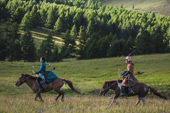 Authentic Mongolian Horse Archery with Real Mongol Warriors