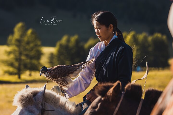 Authentic Mongolian Horse Archery with Real Mongol Warriors