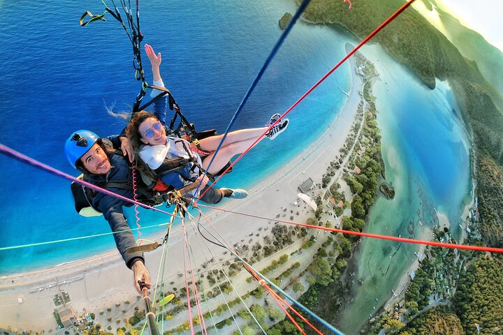 Tandem Paragliding in Fethiye and Oludeniz