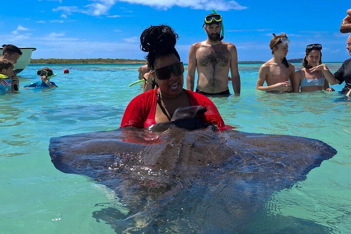Antigua Stingray Adventure with Guaranteed Return to Ship