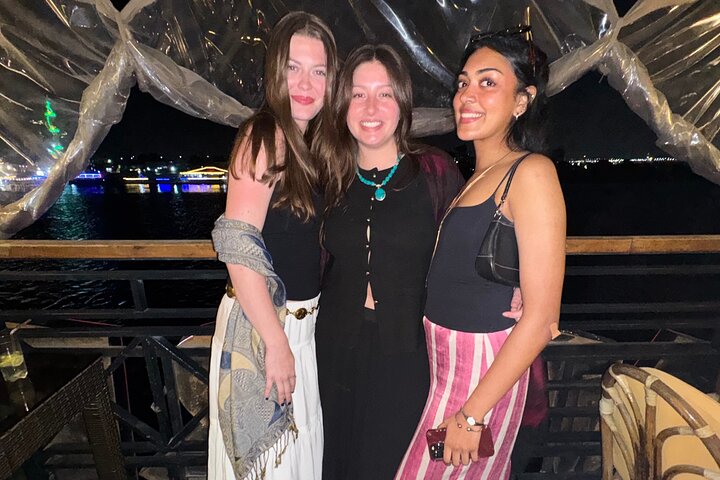Cairo Dinner Cruise in Nile River With Belly Dancer show