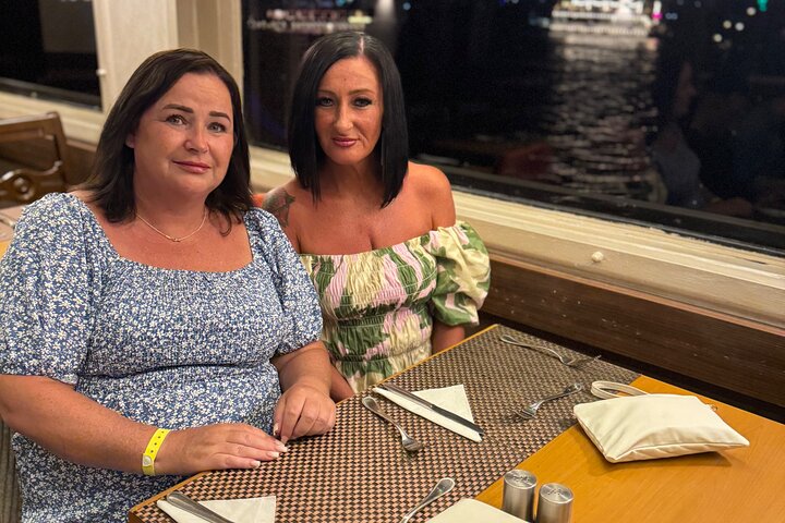 Cairo Dinner Cruise in Nile River With Belly Dancer show