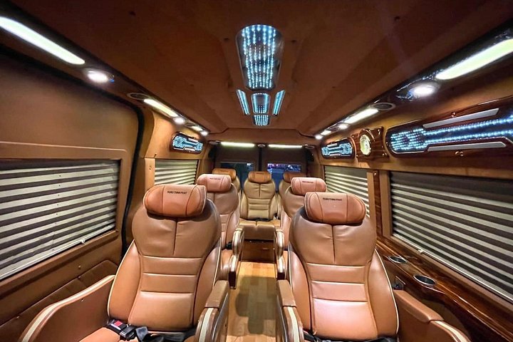 Transfer Ha Long and Ninh Binh by Limousine Bus