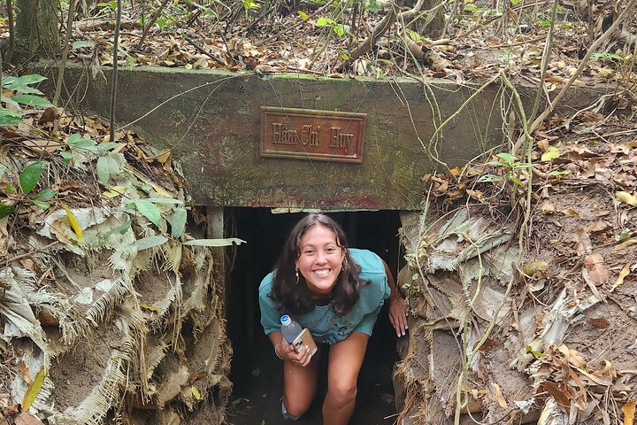 WAR TOUR to MY LAI MASSACRE & KY ANH TUNNELS & GOLDEN PAGODA