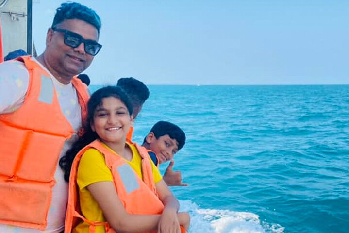 Full Day Tour Delft and Nainativu Island Adventure from Jaffna