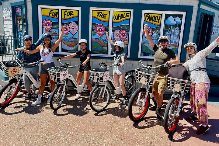 E-Bike LA Beach Tour from Redondo Beach Pier