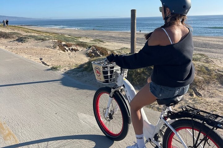 E-Bike LA Beach Tour from Redondo Beach Pier