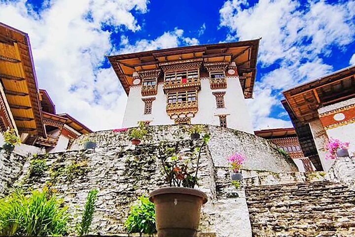 7 Days Shared Bhutan Guided Tour from Thimphu
