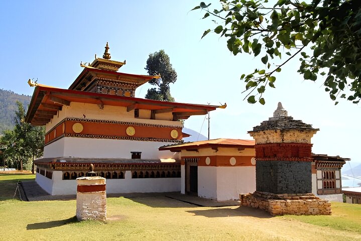 7 Days Shared Bhutan Guided Tour from Thimphu