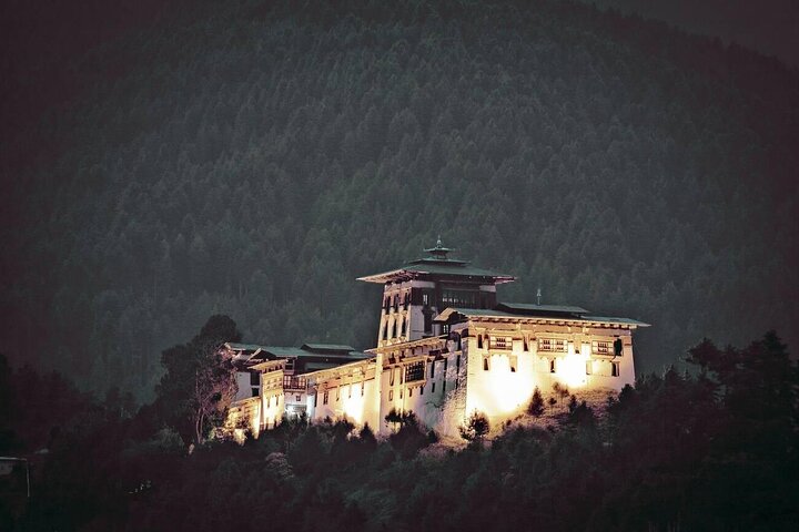 7 Days Shared Bhutan Guided Tour from Thimphu