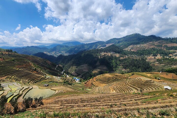 Mu Cang Chai Trekking and Motorbike Full Day