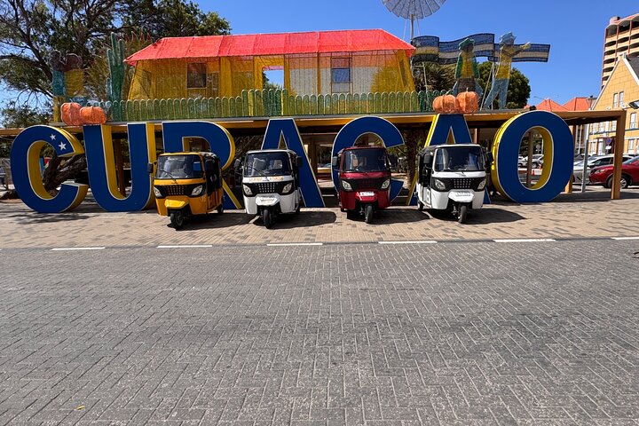 TukTuk’s Adventure Fun Tour in Curaçao