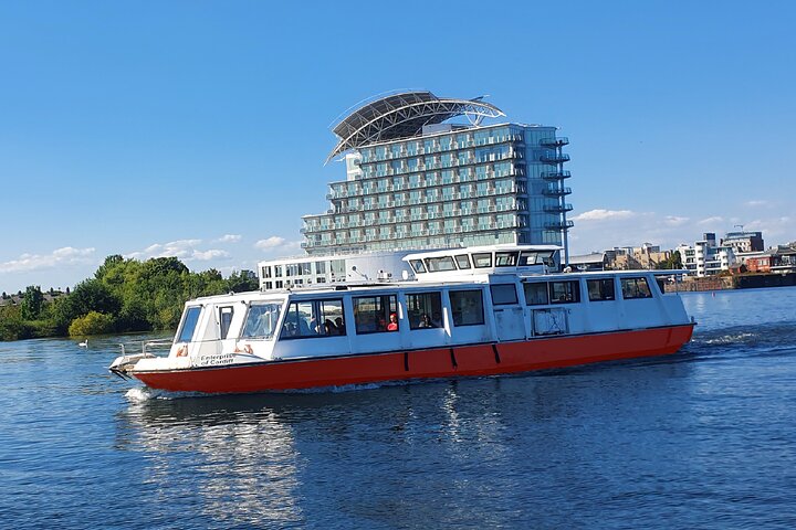 Cardiff Bay Boat Tour