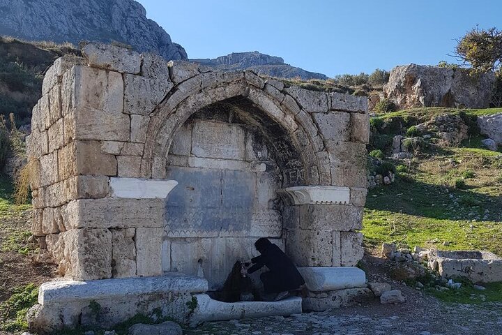Private Tour St. Pauls footsteps in Ancient Corinth from Athens