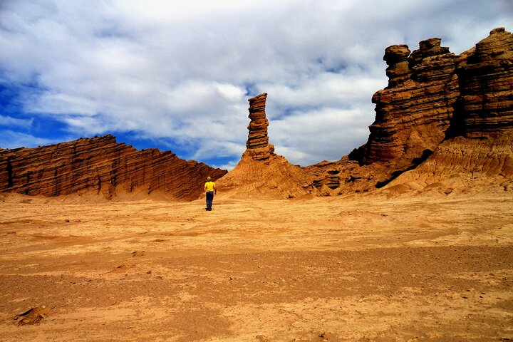 Trekking to the Enchanted Valley